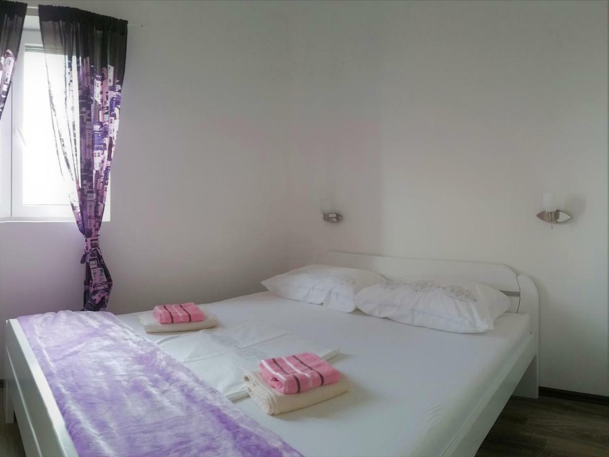 Apartmani Marijana Šibenik Exterior foto