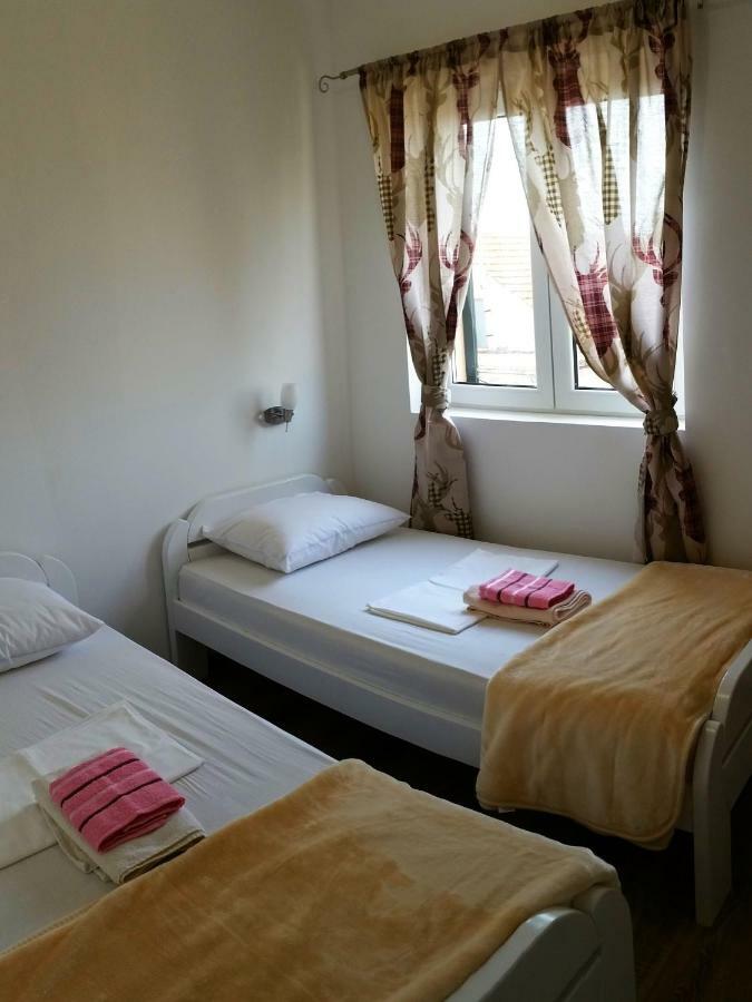 Apartmani Marijana Šibenik Exterior foto